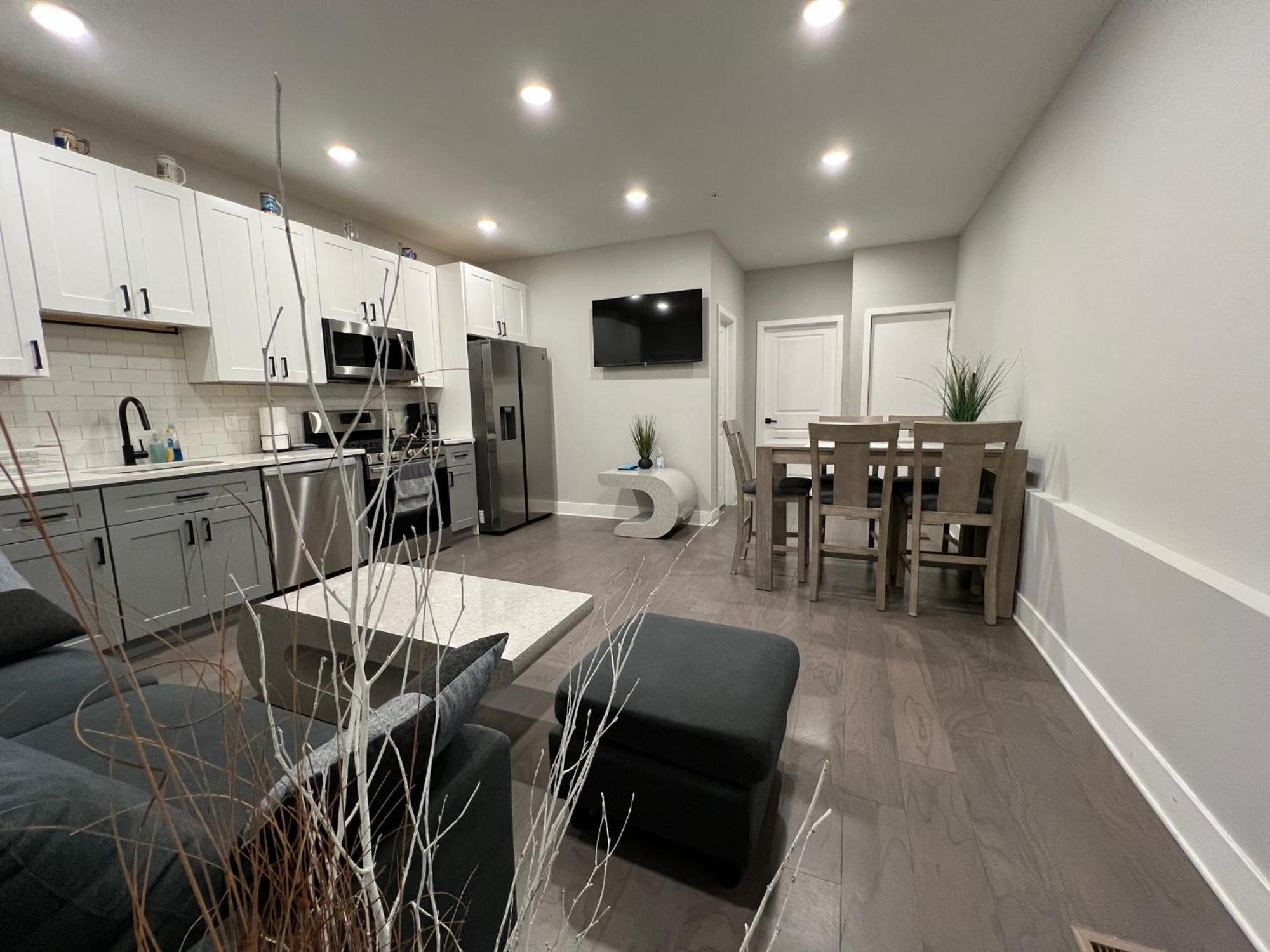 Charming 3Br 2Ba With Private Patio Apartment Philadelphia Ngoại thất bức ảnh